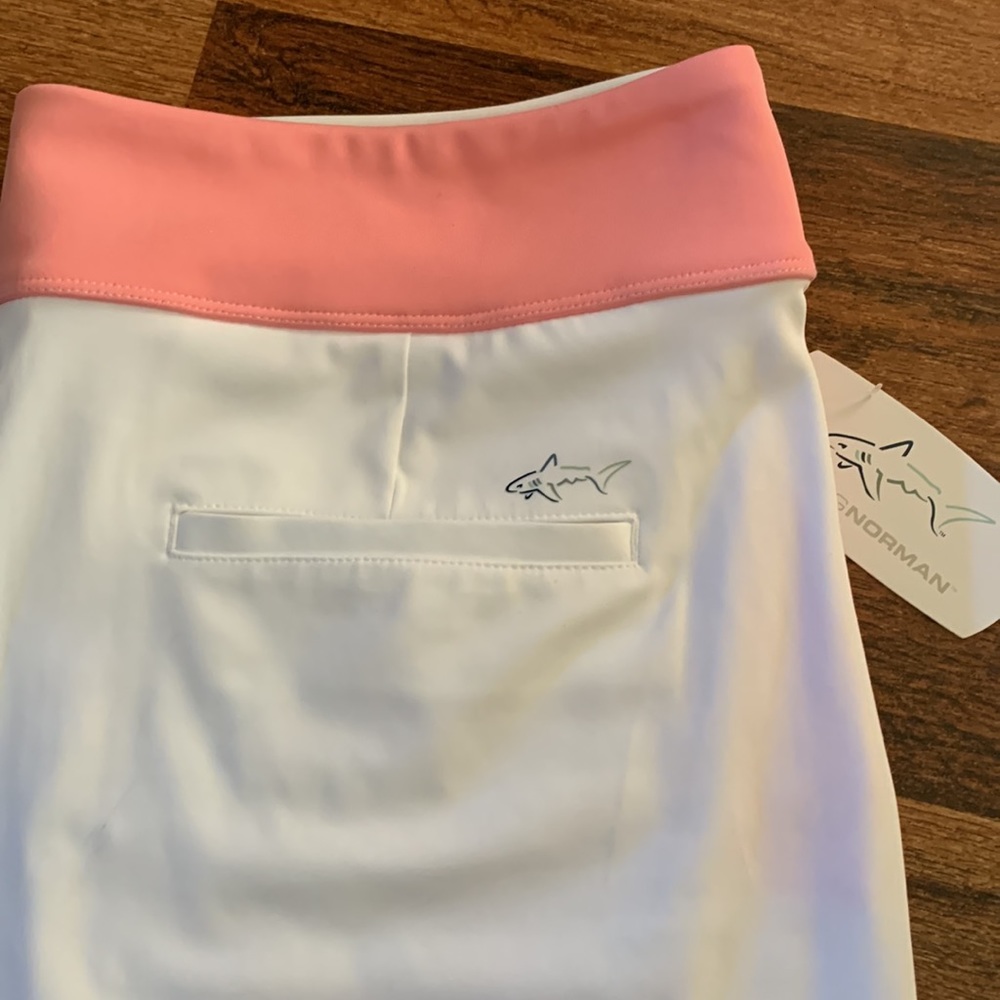 Greg Norman golf skort white with pink accents - Picture 3 of 8